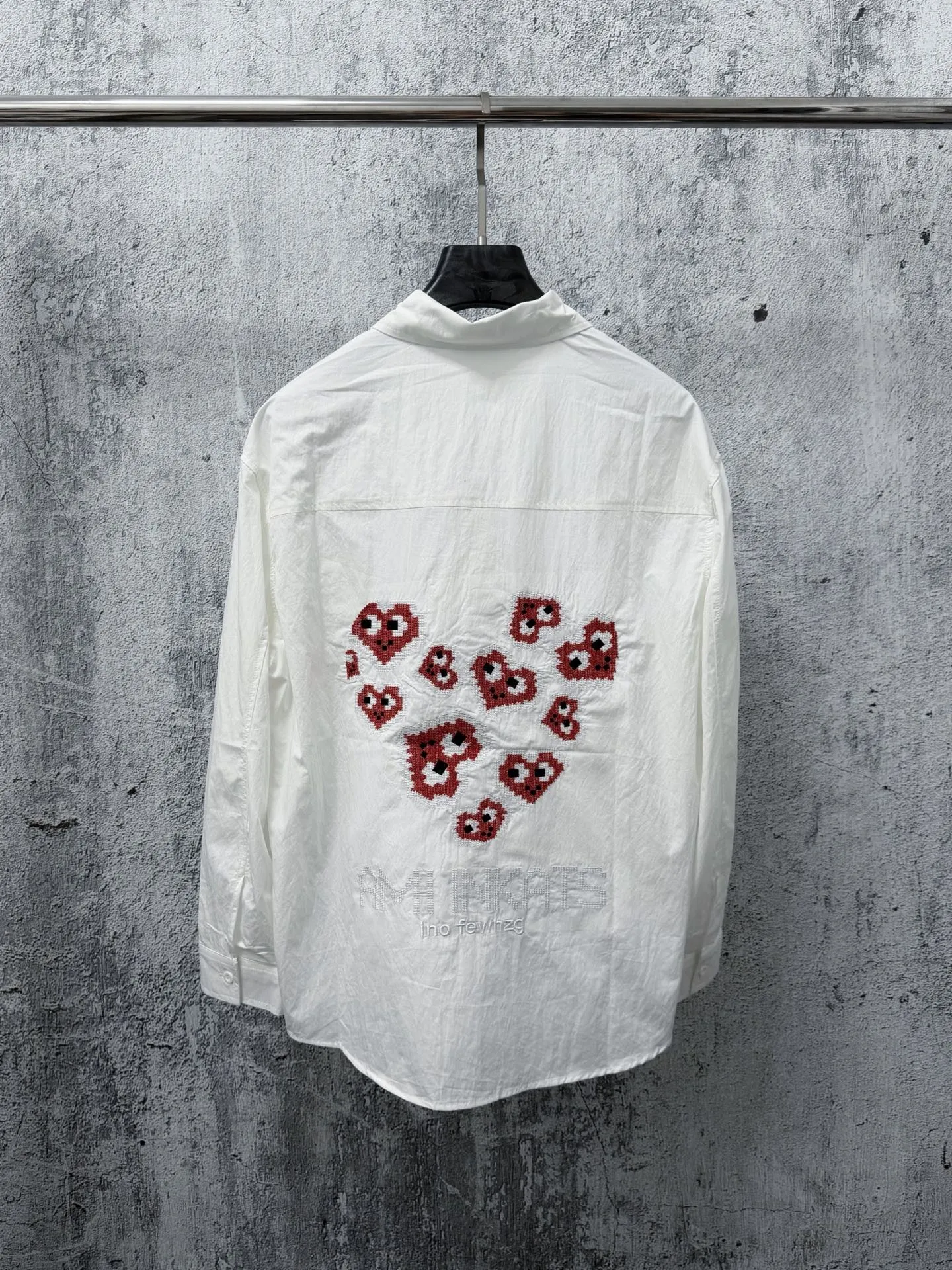 [AMI] Love SS Spring and Summer New Arrival simple long-sleeved shirt, linen cotton fabric, Classic simple design, refreshing tones, super super awesome colors, the most worth buying item this season, simple and elegant small design, fashionable must-have, super easy to control! Size：S-XL